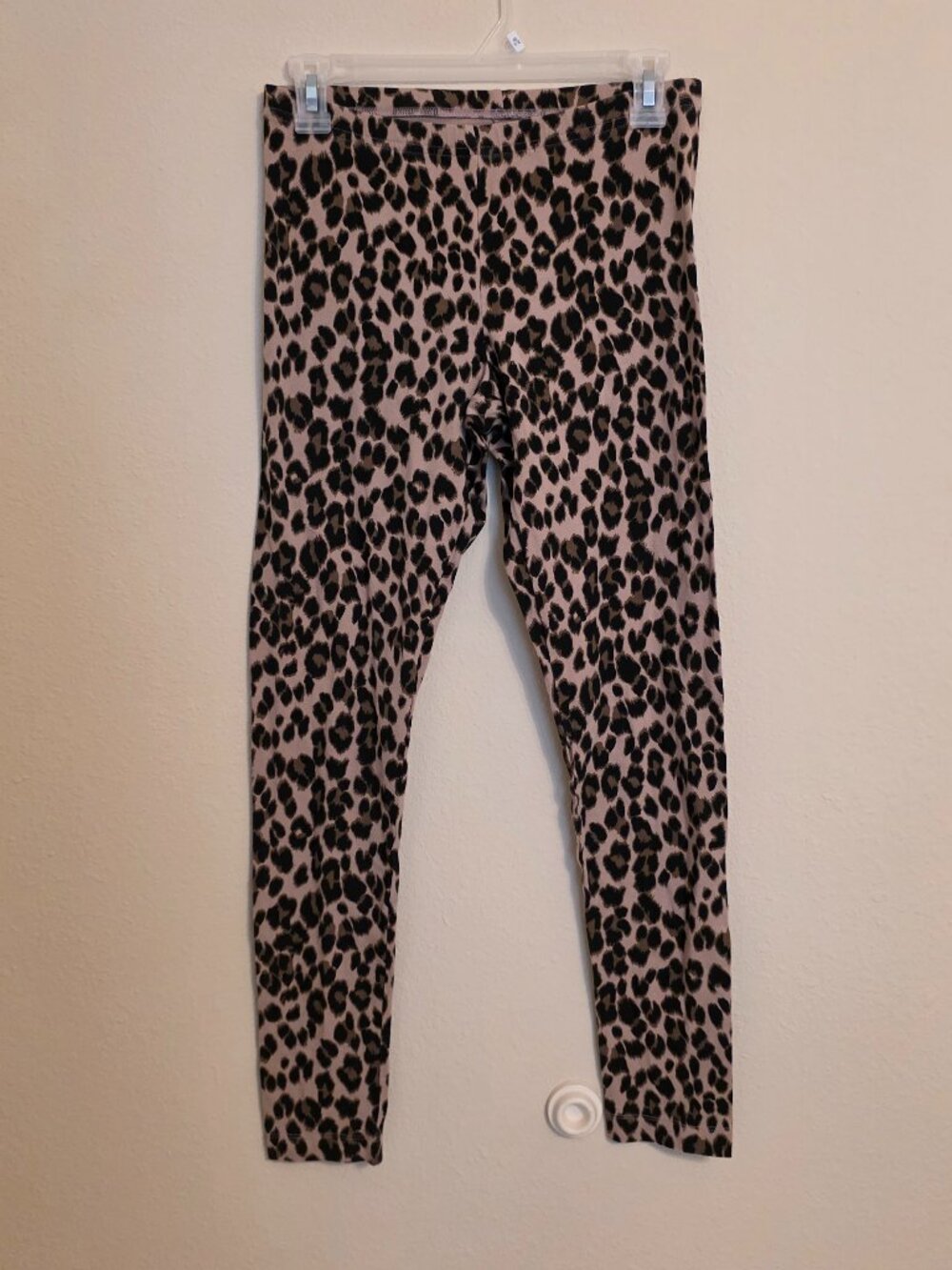 Old Navy Leopard Leggings Size M